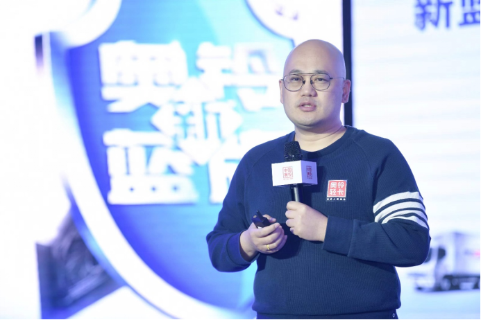 领跑新蓝牌时代，中国奥铃有哪些王炸手段？
