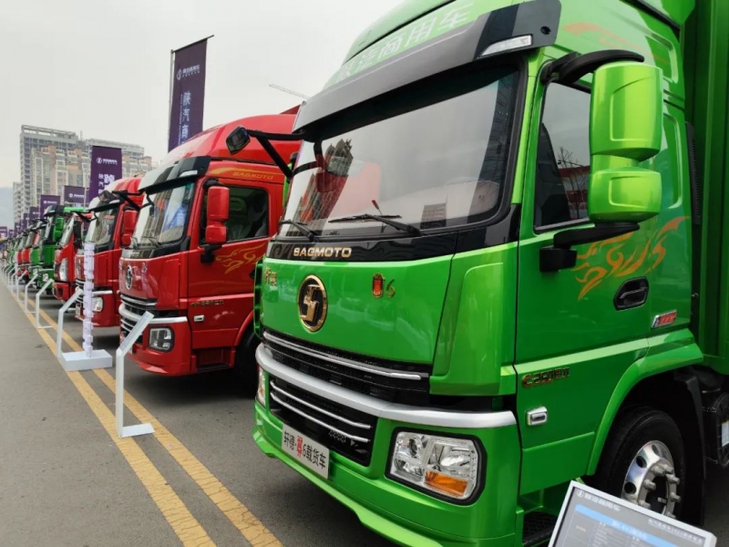 7辆展车！陕汽商用车2023年会提前看！600马力长头车轾德炎亮相（附高清多图）"