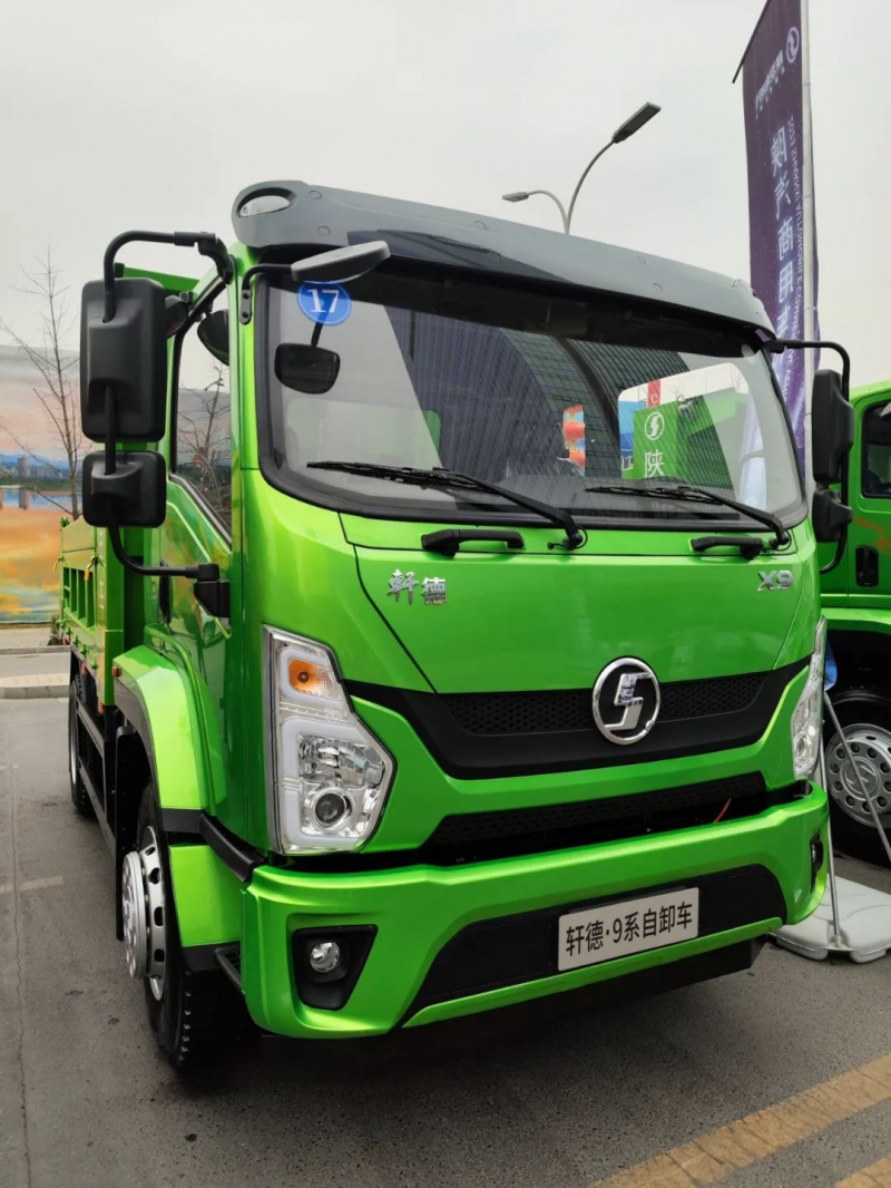 7辆展车！陕汽商用车2023年会提前看！600马力长头车轾德炎亮相（附高清多图）"